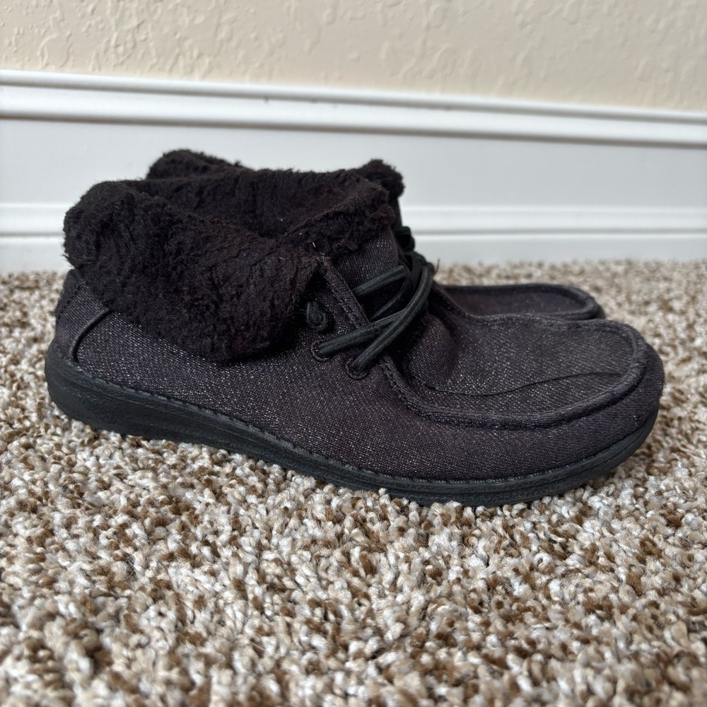 Hey Dude | Girl's Britt Youth Lace Up Slip On Shoes Size Youth 1